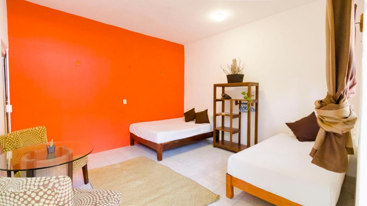 Weary Traveler Hostel Tulum Phòng bức ảnh